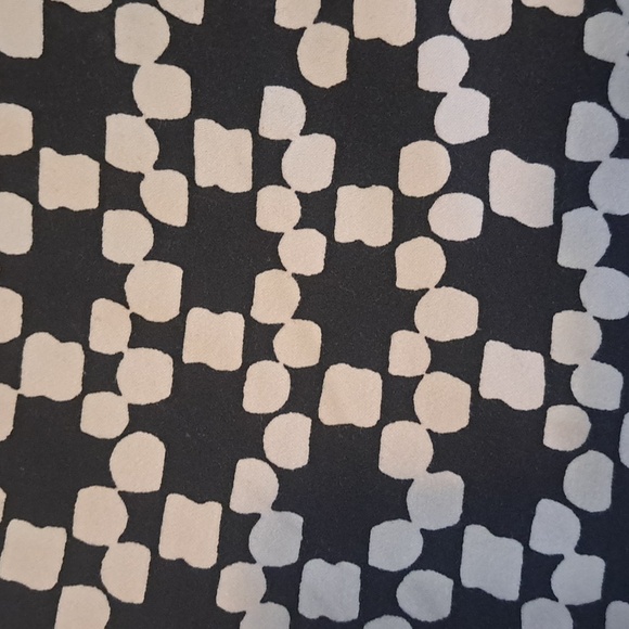 BANANA REPUBLIC | The Avalon Short - Picture 3 of 3